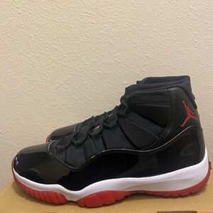 Jordan 11 Retro Bred Playoffs